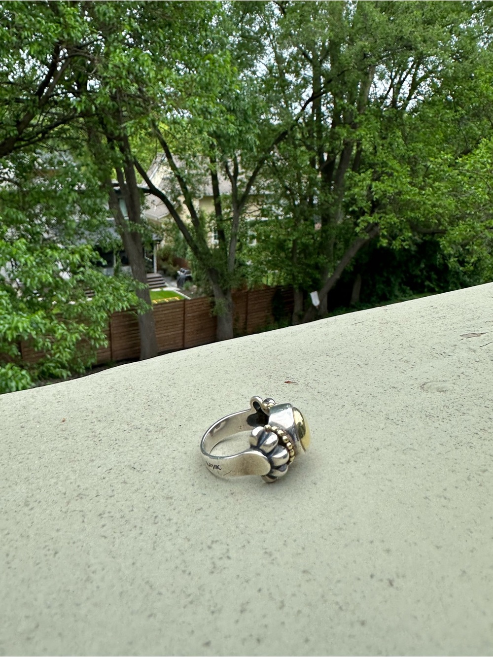 LAGOS Caviar Sterling Silver 18K Gold Dome Ring Size 8 - Picture 2 of 5